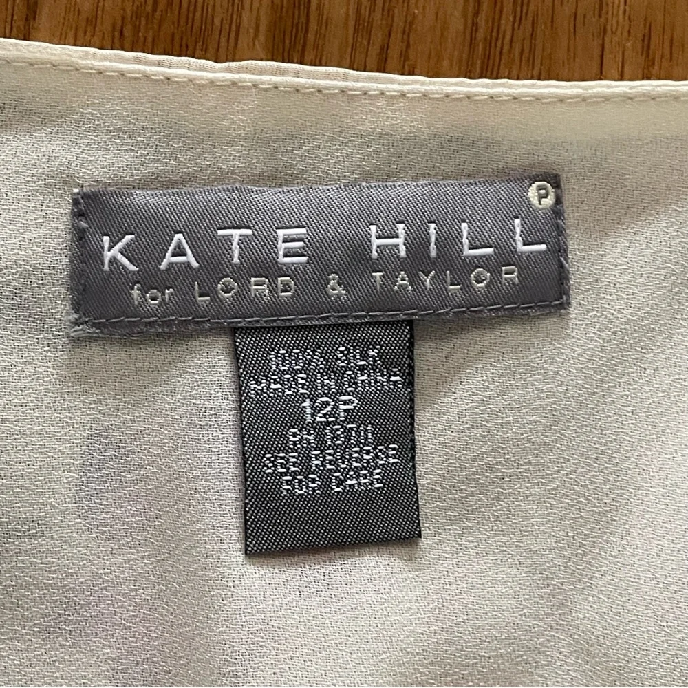 EUC Kate Hill silk skirt size 12P - Picture 7 of 9